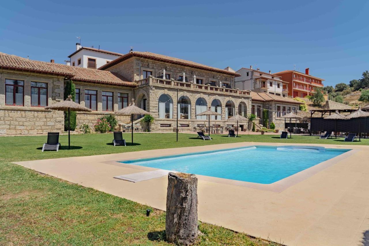 Posada Real Restaurante El Linar Del Zaire Burgohondo Exteriör bild